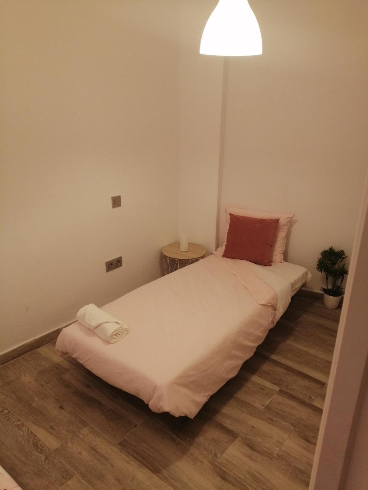 Апартаменты Apartamento Caborrubio Малага Экстерьер фото