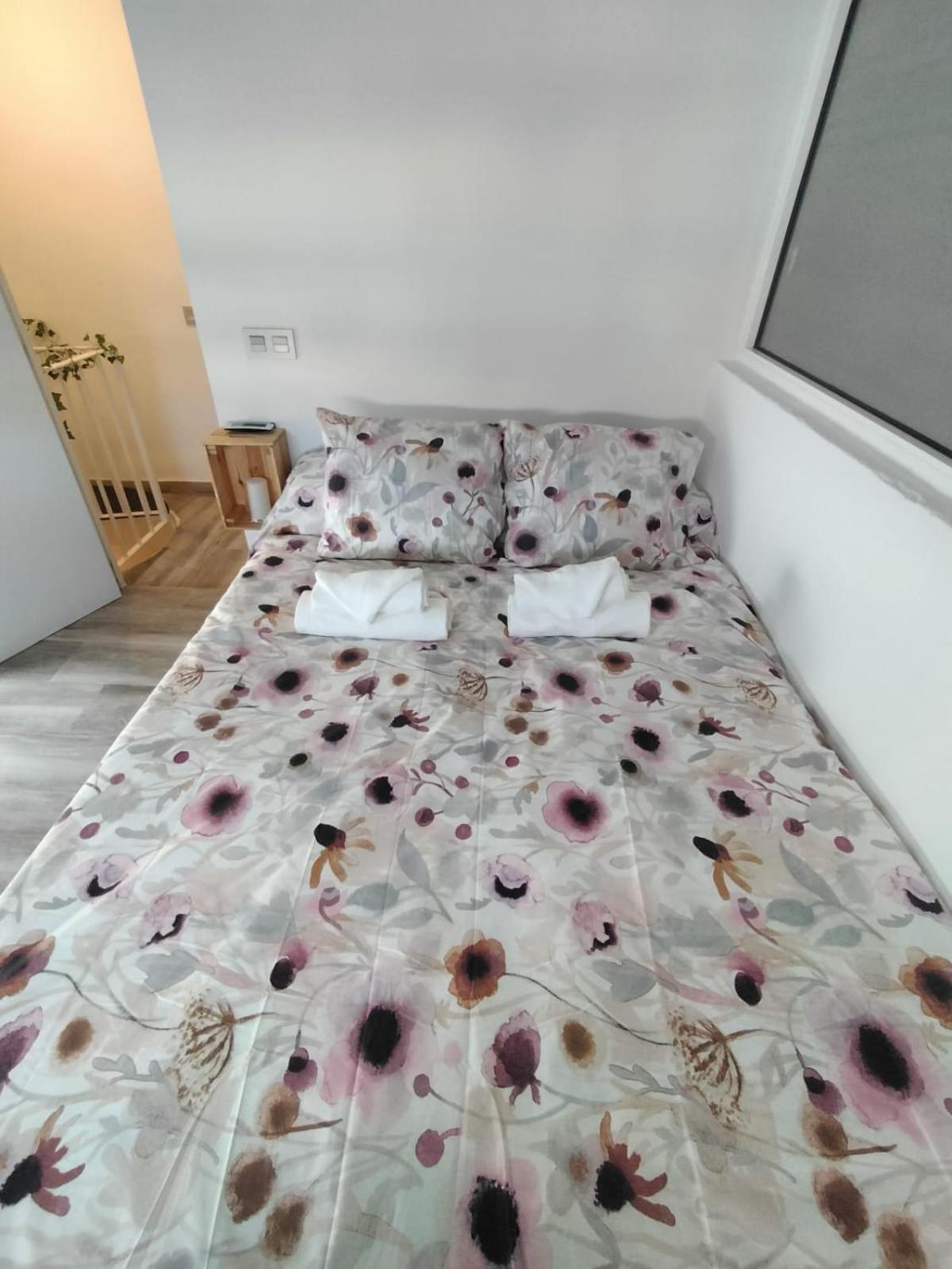 Апартаменты Apartamento Caborrubio Малага Экстерьер фото