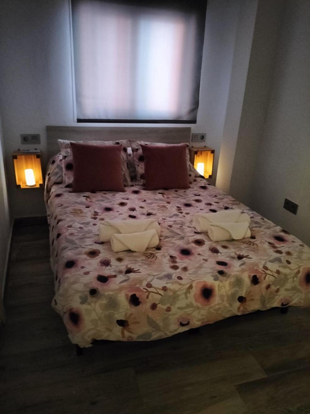 Апартаменты Apartamento Caborrubio Малага Экстерьер фото